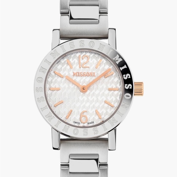 Missoni Women's Interchangeable Strap Watch with Silver or Pink Leather Strap - Picture 3 of 8